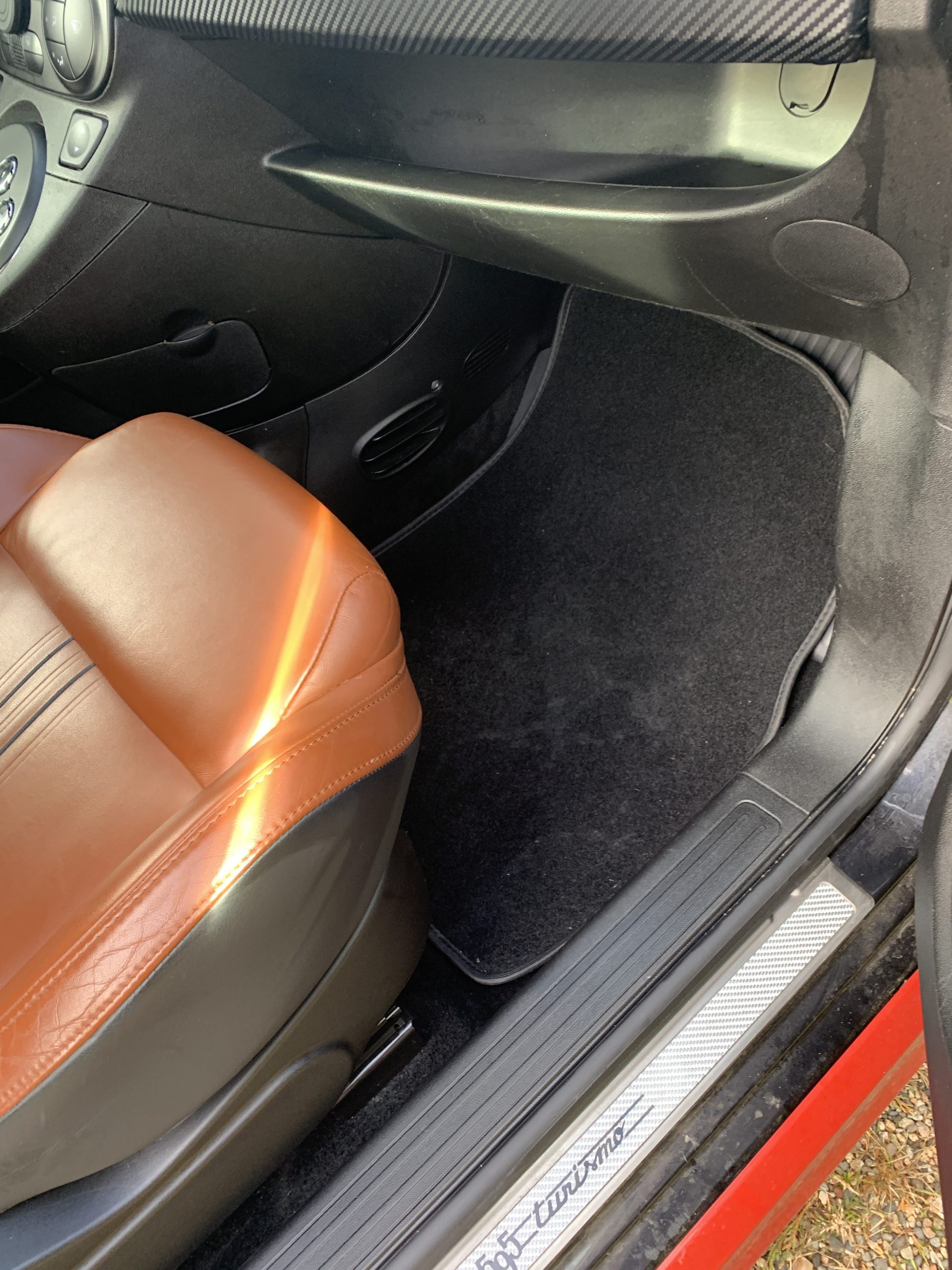 Nettoyage intérieur voiture – Forez CarWash